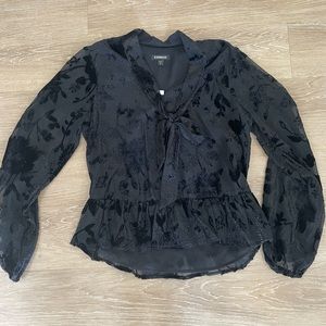 NWT Express blouse size small